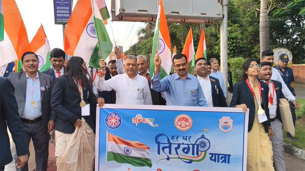 विश्व एक बाजार नहीं, विश्व एक परिवार है : उच्च शिक्षा मंत्री परमार