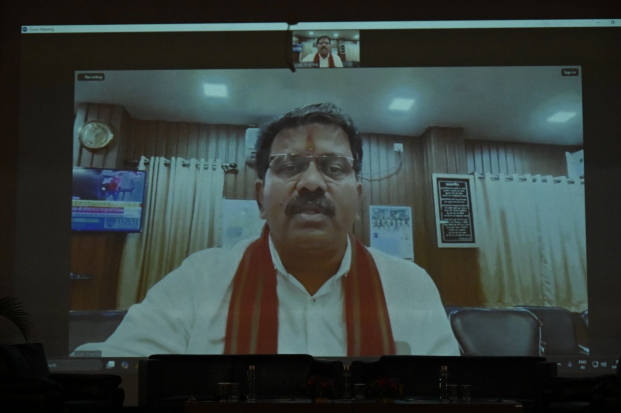 CG : हरित विकास की दिशा में ग्रामीण क्षेत्रों की भूमिका सबसे महत्त्वपूर्ण-उपमुख्यमंत्री विजय शर्मा…
