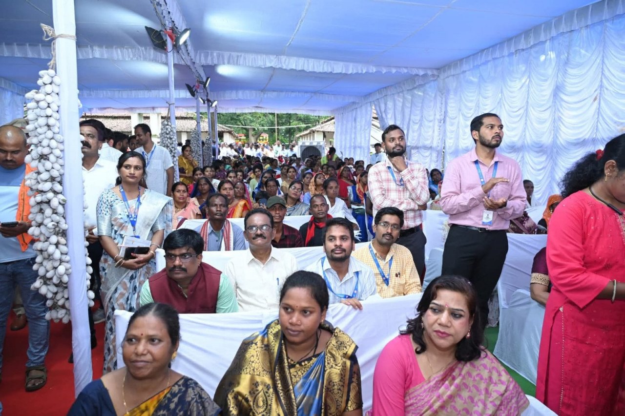CG : रेशम उत्पादन में छत्तीसगढ़ को लाना है पहले पायदान पर – अरुण साव…
