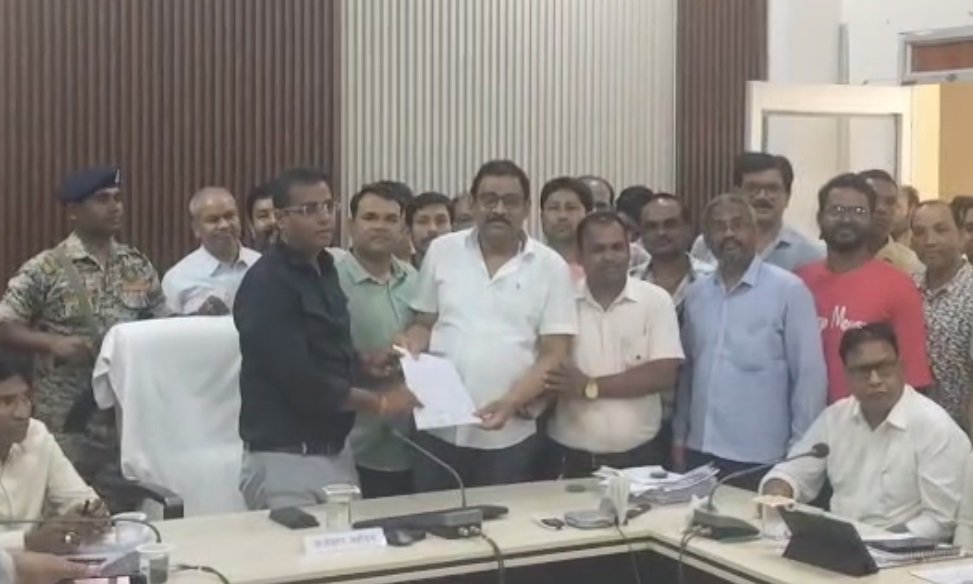CG : भटगांव में फोर लेन हाईवे निर्माण पर आपत्ति, मुख्य मार्ग के बजाय बायपास की मांग…