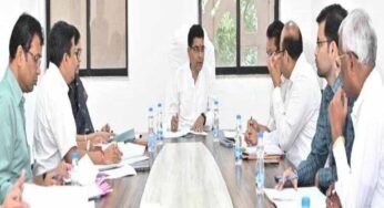 रायपुर : राजस्व कार्य होंगे और अधिक पारदर्शी व समयबद्ध: मंत्री टंक राम वर्मा