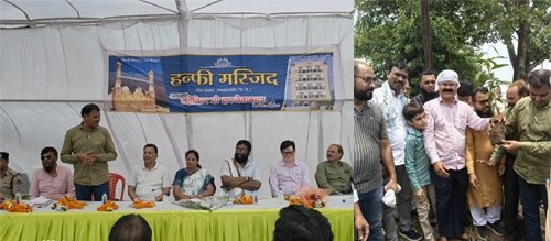 राजनांदगांव : मुस्लिम समाज ने दिया पर्यावरण संरक्षण का संदेश, अशोक वृक्ष के लगाये सौ पौधे