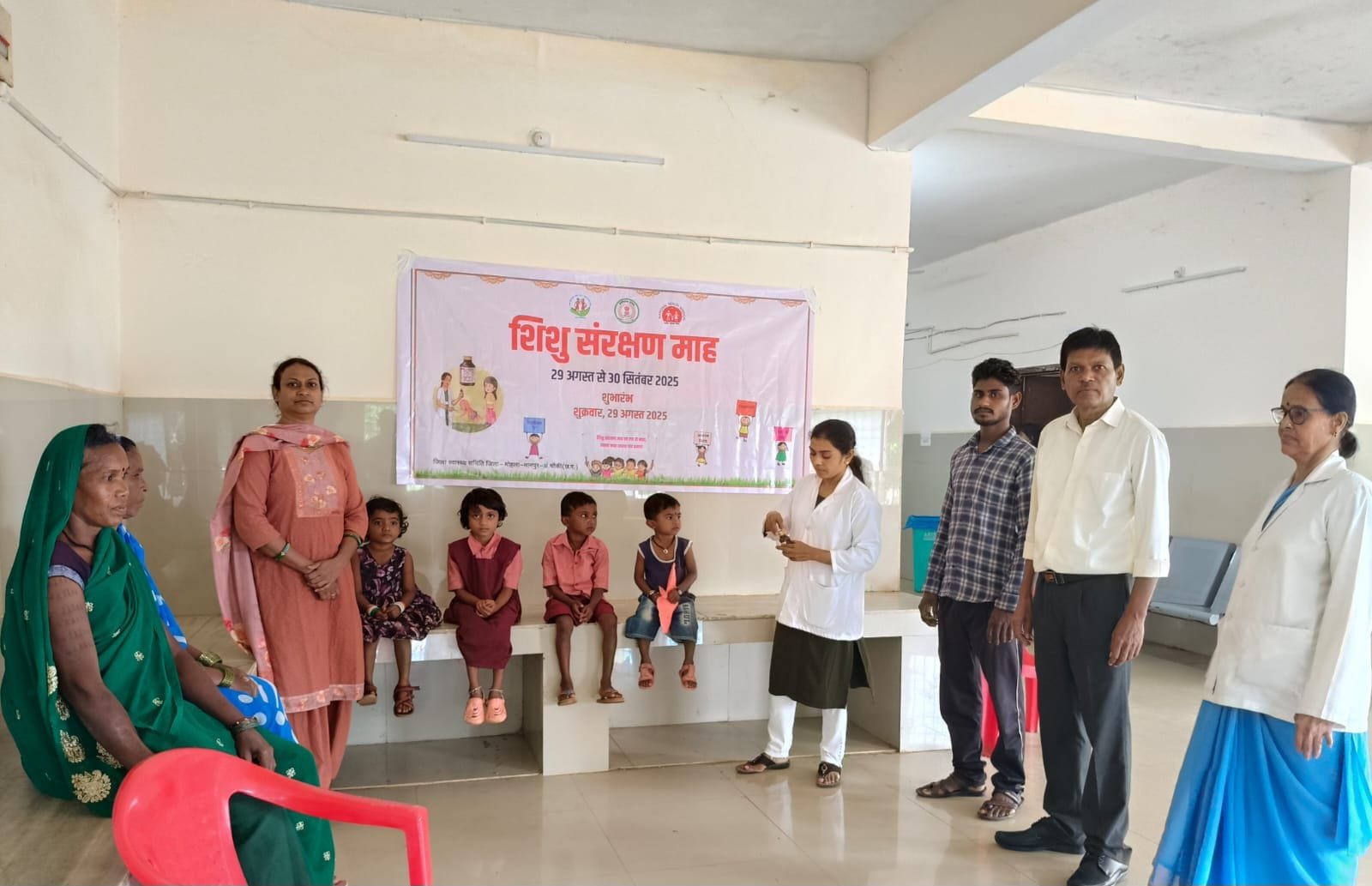 मोहला : कलेक्टर श्रीमती प्रजापति ने दृष्टि रथ को हरी झंडी दिखाकर किया रवाना