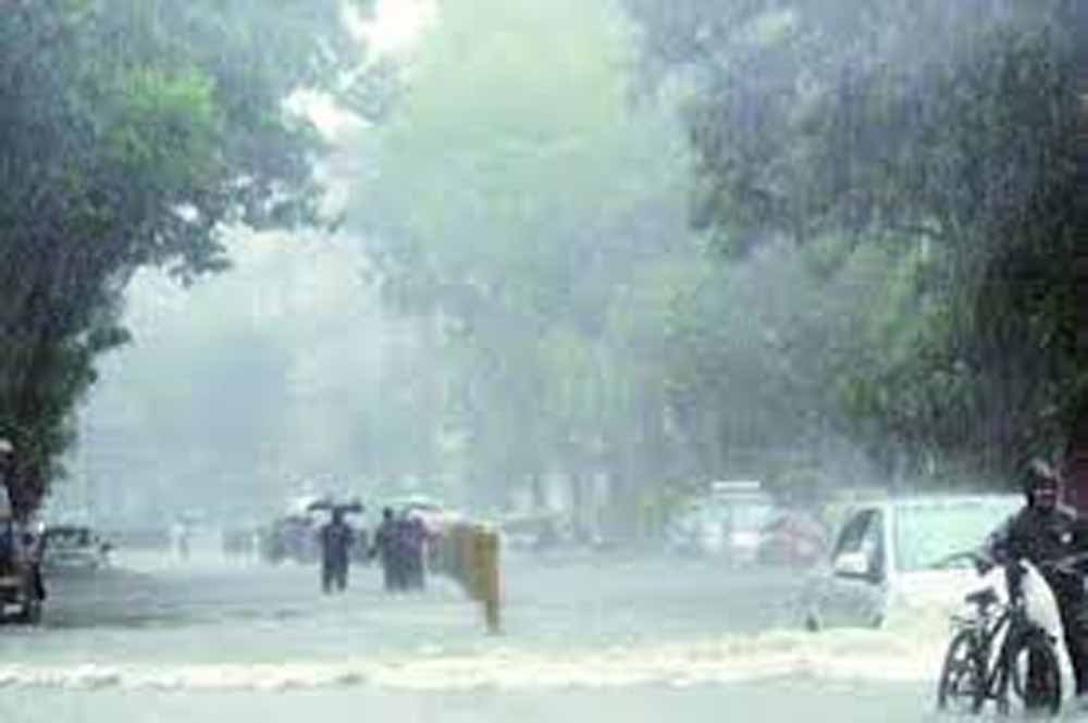 IMD का अलर्ट: 14 जिलों में 96 घंटे में मूसलाधार बारिश, स्ट्रांग सिस्टम बनेगा