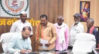 राजनांदगांव : कलेक्टर ने जनदर्शन में पहुंचे जनसामान्य की सुनी शिकायत एवं समस्याएं