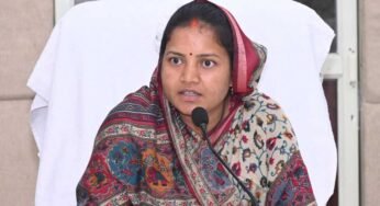 रायपुर : मंत्री लक्ष्मी राजवाड़े ने ली विभागीय समीक्षा बैठक