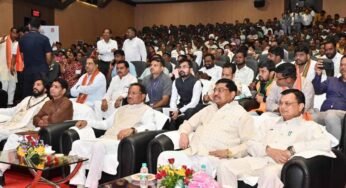 रायपुर : ‘मन की बात’ की 125वीं कड़ी का मुख्यमंत्री विष्णु देव साय सहित मंत्रियों और नागरिकों ने किया श्रवण