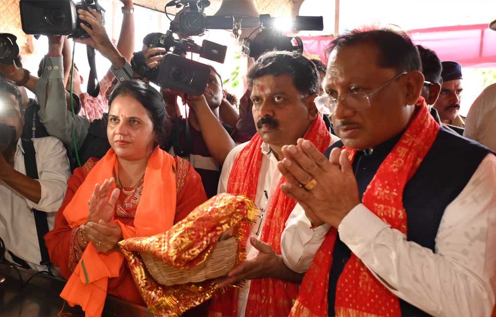 रायपुर : जन-जन की आस्था को मिला सहारा : नवरात्र में श्रद्धालुओं के लिए नि:शुल्क बस सेवा