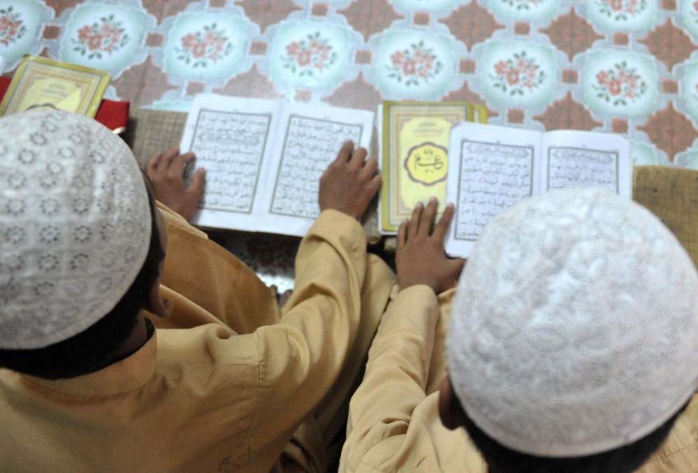 मध्यप्रदेश के 27 मदरसों में 556 हिंदू बच्चों के मतांतरण की तैयारी, एनएचआरसी ने लिया संज्ञान