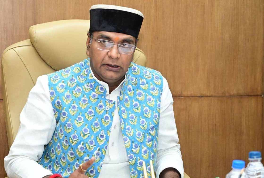 भोपाल में गणेश प्रतिमाओं पर पथराव, मंत्री विश्वास सारंग बोले- दोषियों पर होगी सख्त कार्रवाई