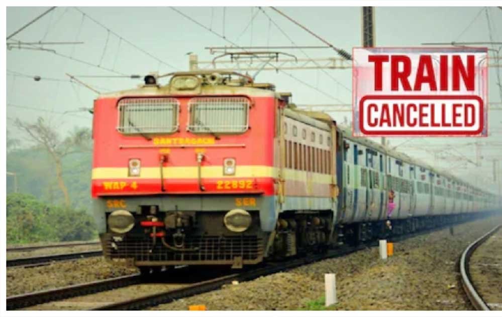 नए साल से पहले यात्रियों को झटका: MP की 5 ट्रेनें रद्द, 18 ट्रेनों के रूट में बदलाव – जानें पूरी लिस्ट