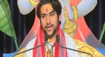 रायपुर में पंडित धीरेंद्र शास्त्री का संदेश: अधर्म के खिलाफ उठाना आवाज़ ही है सच्चा धर्म