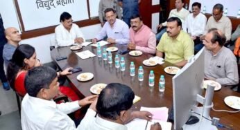 प्राथमिकता के आधार पर जबलपुर में ट्रि‍पिंग नियंत्रण करें : ऊर्जा मंत्री तोमर
