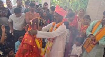 मुख्यधारा में लौटे पूर्व नक्सली ने रचाई शादी, थाना परिसर में गूँजे शहनाई के सुर