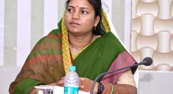 रायपुर : जनसेवा ही हमारा संकल्प – मंत्री श्रीमती लक्ष्मी राजवाड़े ने जनदर्शन में सुनी जनता की समस्याएँ, त्वरित निराकरण के दिए निर्देश