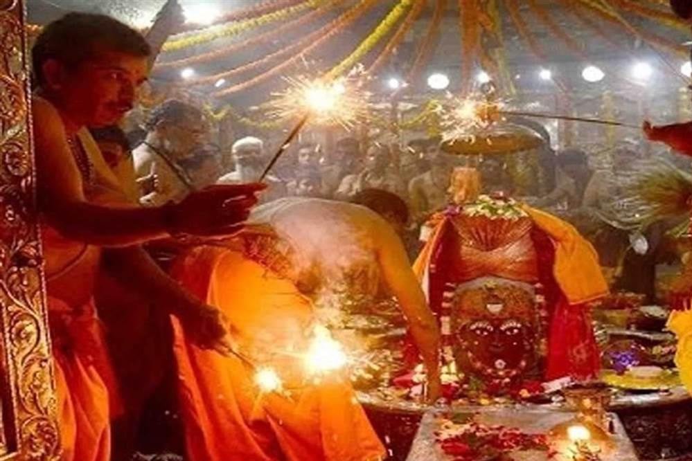 दीपावली पर महाकाल मंदिर में सख्ती: सिर्फ 1 फुलझड़ी की अनुमति, आतिशबाजी पूरी तरह बैन