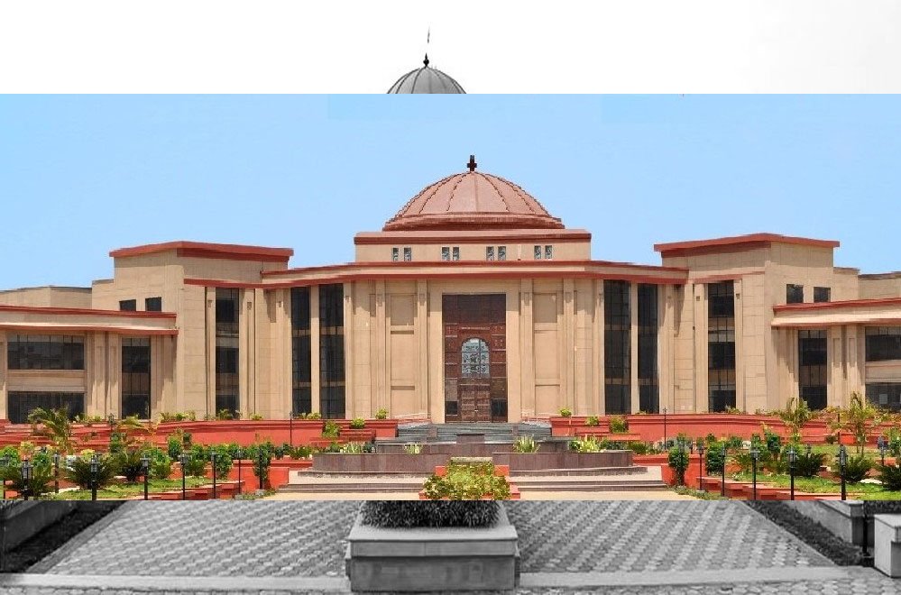 HIV पॉजिटिव मां का भेद उजागर करने पर हाई कोर्ट सख्त, नवजात पर लिखी पहचान के लिए 2 लाख मुआवजा