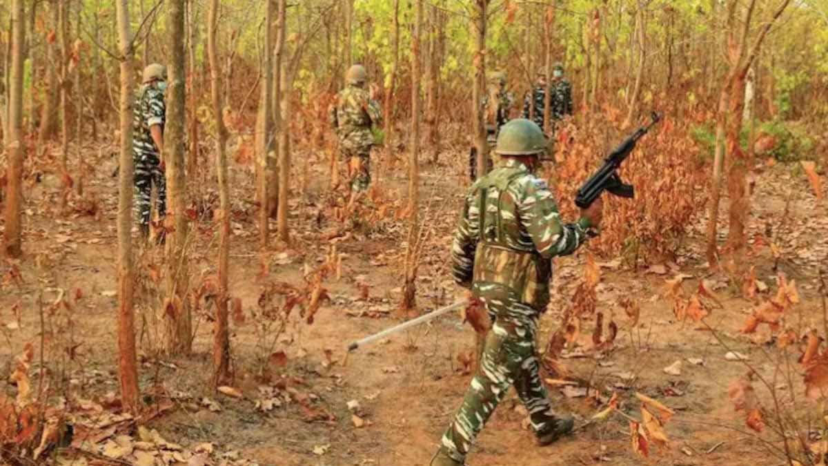 नक्सलियों पर भारी वार: 9 शीर्ष कमांडर ढेर, संगठन को बड़ा झटका