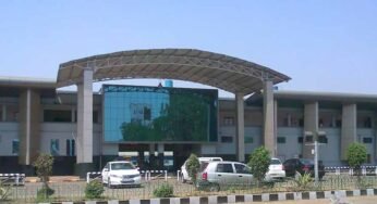 रायपुर रेलवे स्टेशन में गूंजा ‘अरपा पैरी के धार’ – यात्रियों ने महसूस की छत्तीसगढ़ी गर्व की धुन