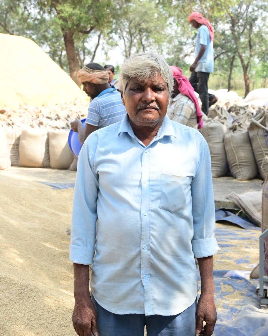 राजनांदगांव : धान उपार्जन केन्द्रों में मिल रही सुविधाओं से जिले के किसानों में खुशी : किसान यादव राम वर्मा