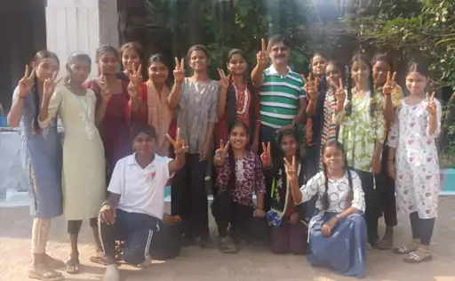 Rajnandgaon : शासकीय उच्चतर माध्यमिक विद्यालय के को क्लब और एनएसएस छात्रों ने स्वच्छता अभियान चालाया…