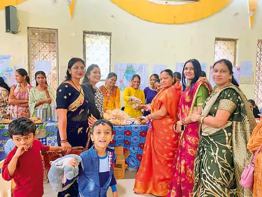 Rajnandgaon : कस्तूरबा महिला मंडल नेकस्तूरबा स्कूल में बाल दिवस कार्यक्रम धूमधाम से मनाया….
