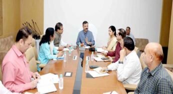 आम जनता तक पहुंचे विभाग की उपलब्धियां और नवाचार की जानकारी : मंत्री सिंह