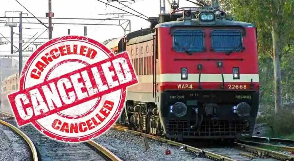 छत्तीसगढ़ में रेल यातायात प्रभावित: 3 ट्रेनें रद्द, 2 ट्रेनों का संचालन आंशिक रूप से बाधित