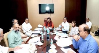 वन अधिकार दावों के निराकरण में सकारात्मक दृष्टिकोण अपनाएं : मंत्री डॉ. शाह