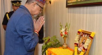 राज्यपाल डेका ने संत बाबा गुरु घासीदास जयंती पर पुष्पांजलि अर्पित की