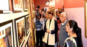 महाराष्ट्र के मुख्यमंत्री फडणवीस ने रामायण से संबंधित प्रदर्शनी का किया लोकार्पण