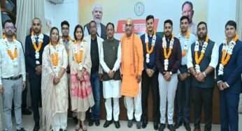 रायपुर : मुख्यमंत्री विष्णु देव साय से छत्तीसगढ़ लोक सेवा आयोग 2024 के टॉप 10 अभ्यर्थियों ने की सौजन्य भेंट