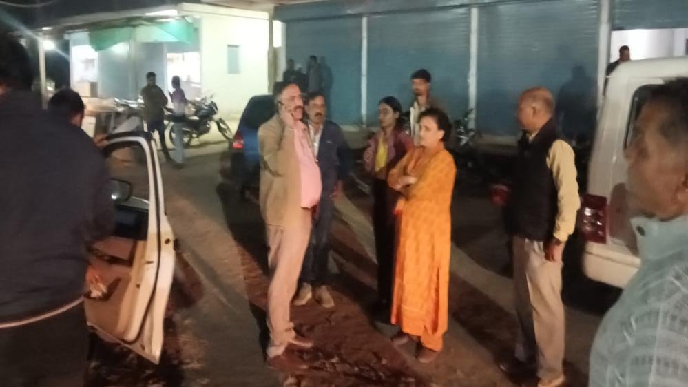 शहपुरा में अवैध रूप से भण्डारित 384 बोरी धान जब्त.