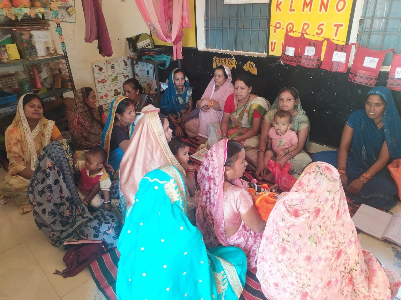 राजनांदगांव : आंगनबाड़ी केन्द्रों में पालक चौपाल कार्यक्रम आयोजित