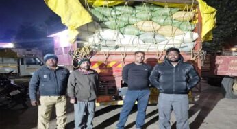 रायपुर : बलरामपुर जिला प्रशासन की सतर्कता से 400 बोरी अवैध धान से भरा ट्रक जब्त