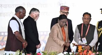 राष्ट्रपति श्रीमती द्रौपदी मुर्मू ने ‘जशक्राफ्ट’ एवं जशपुर की जनजातीय मातृशक्ति के कौशल की सराहना की