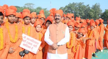 डिप्टी सीएम अरुण साव ने 1500 बाल स्वामी विवेकानंद बच्चों को नशा मुक्ति की शपथ दिलाकर बनाया विश्व रिकॉर्ड