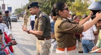 यातायात जागरूकता की मिसाल: पुलिस ने दी समझाइश, नियम मानने वालों को मुफ्त हेलमेट