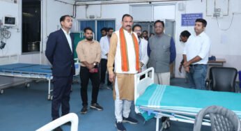 रायपुर: मंत्री जायसवाल ने शहरी सामुदायिक स्वास्थ्य केंद्र का किया निरीक्षण, व्यवस्थाओं को सुदृढ़ करने के दिए निर्देश