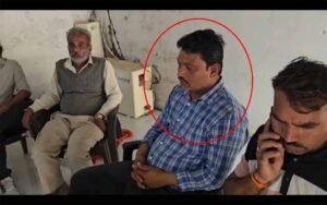 लोकायुक्त का शिकंजाः रिश्वत की दूसरी किस्त लेते पटवारी रंगे हाथों गिरफ्तार