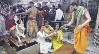 अभिनत्री मेधा शंकर बाबा महाकाल के दर्शन, दो घंटे तक की शिव आराधना