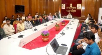 राज्यपाल पटेल बच्चों के साथ “परीक्षा पे चर्चा” कार्यक्रम में हुए शामिल