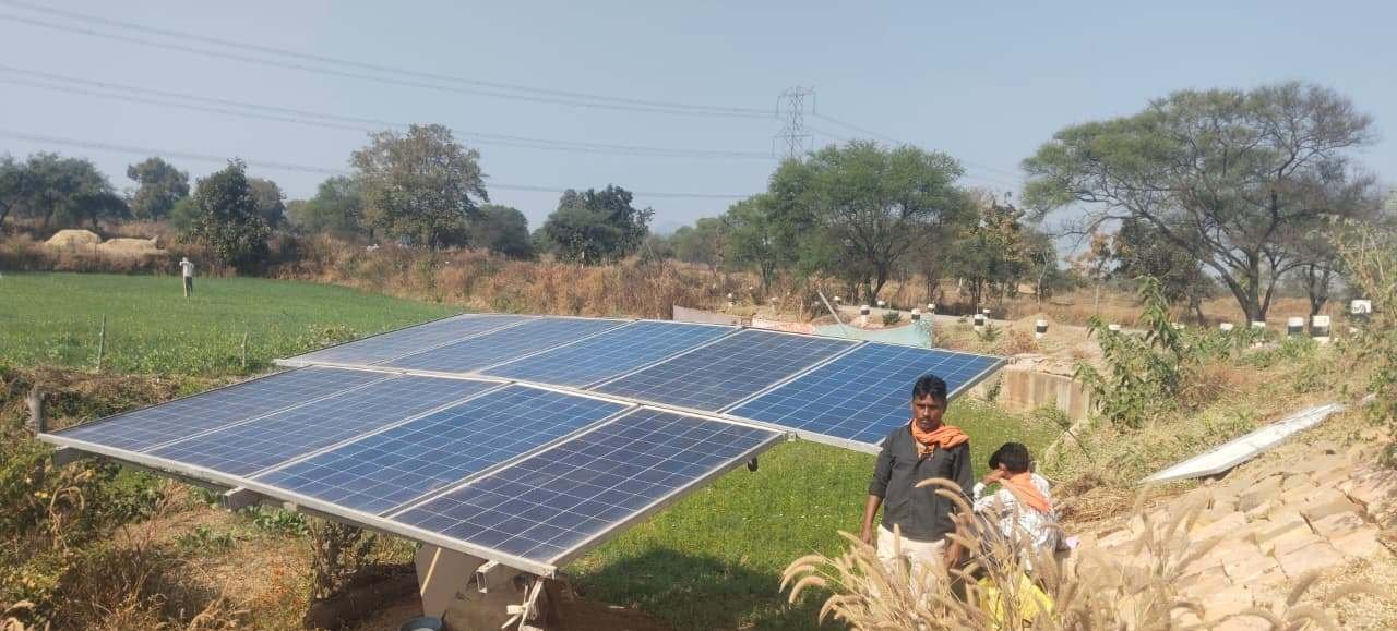 राजनांदगांव : सौर सुजला योजना से किसान हो रहे आर्थिक रूप से सशक्त - ग्रामीण अर्थव्यवस्था को मिल रही मजबूती