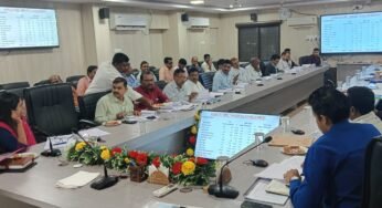 मोहला : लंबित ऋण प्रकरणों का समय–सीमा में करें निराकरण –सीईओ जिला पंचायत चंद्राकर