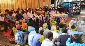 लीलाटोला में शराब दुकान हटाने को लेकर जोरदार धरना प्रदर्शन, ग्रामीणों में आक्रोश