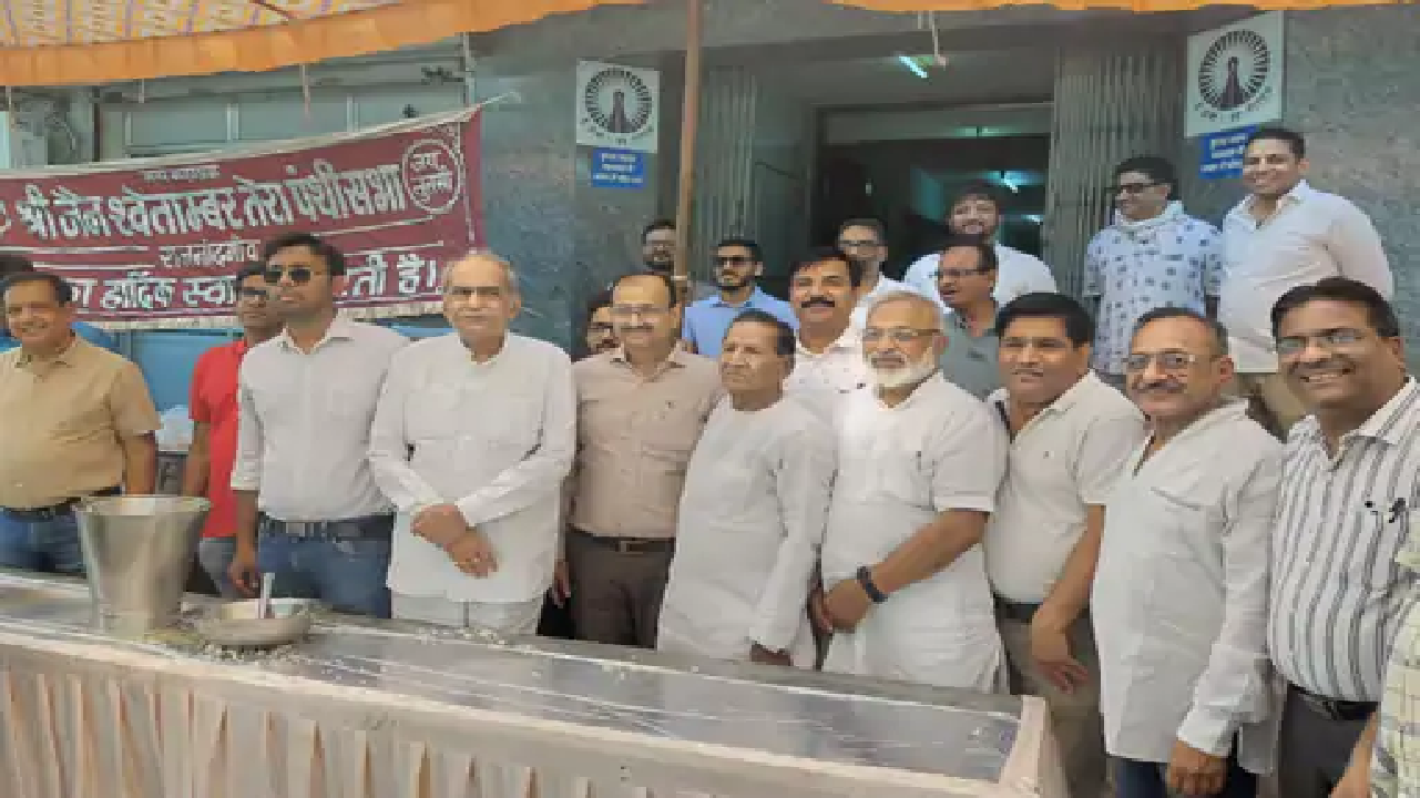 राजनांदगांव : भगवान महावीर के संदेश यात्रा के साथ कल्याणक महोत्सव की हुई शुरुआत…