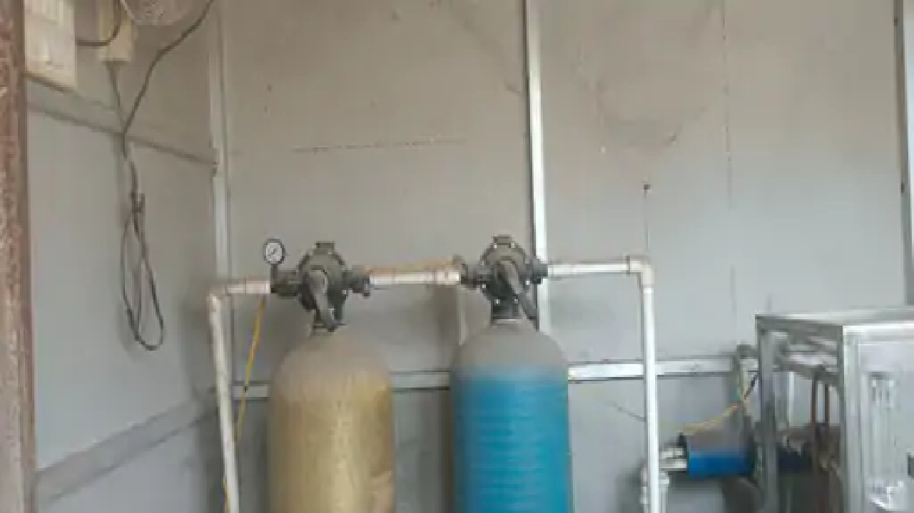 राजनांदगांव : पन घर में लगी मशीनों पर धूल की परतें जम रहीं…