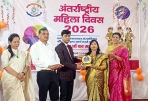 अंतर्राष्ट्रीय महिला दिवस पर कोरिया पुलिस ने पत्रकार कमरून निशा को महिला सशक्तिकरण हेतु किया सम्मानित