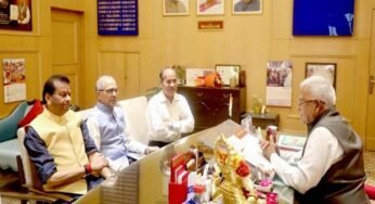 राज्यपाल पटेल से राज्य वित्त आयोग के अध्यक्ष पवैया ने सौजन्य भेंट की