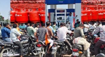 पंपों पर भारी भीड़, भोपाल-इंदौर-उज्जैन में पेट्रोल की 25% ज्यादा बिक्री; LPG सिलेंडर के लिए लंबी लाइनें